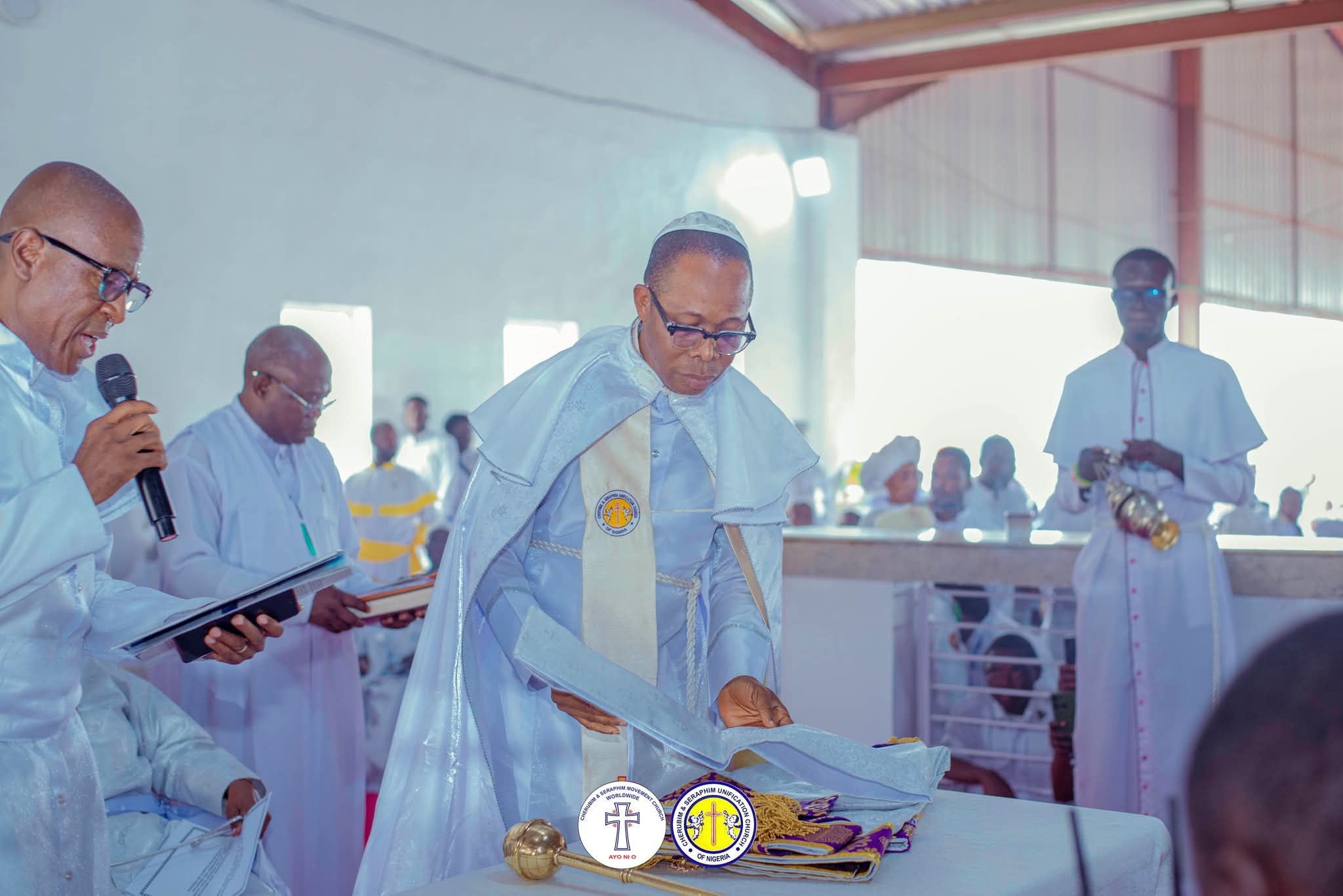 Enthronement Pic (21)